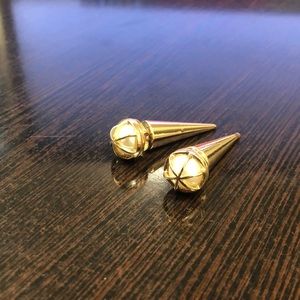 Unique pearl earrings